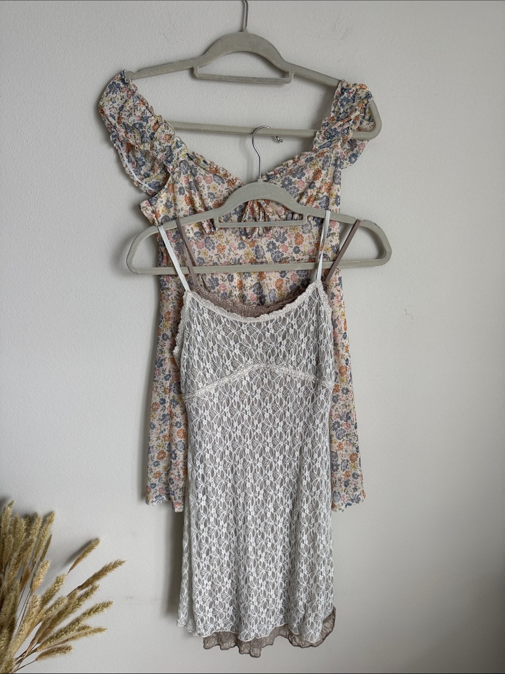 Y2K Dress Bundle XS – Atlantic State Floral Puff Sleeve Mini Dress + Lace Slip - Picture 4 of 15